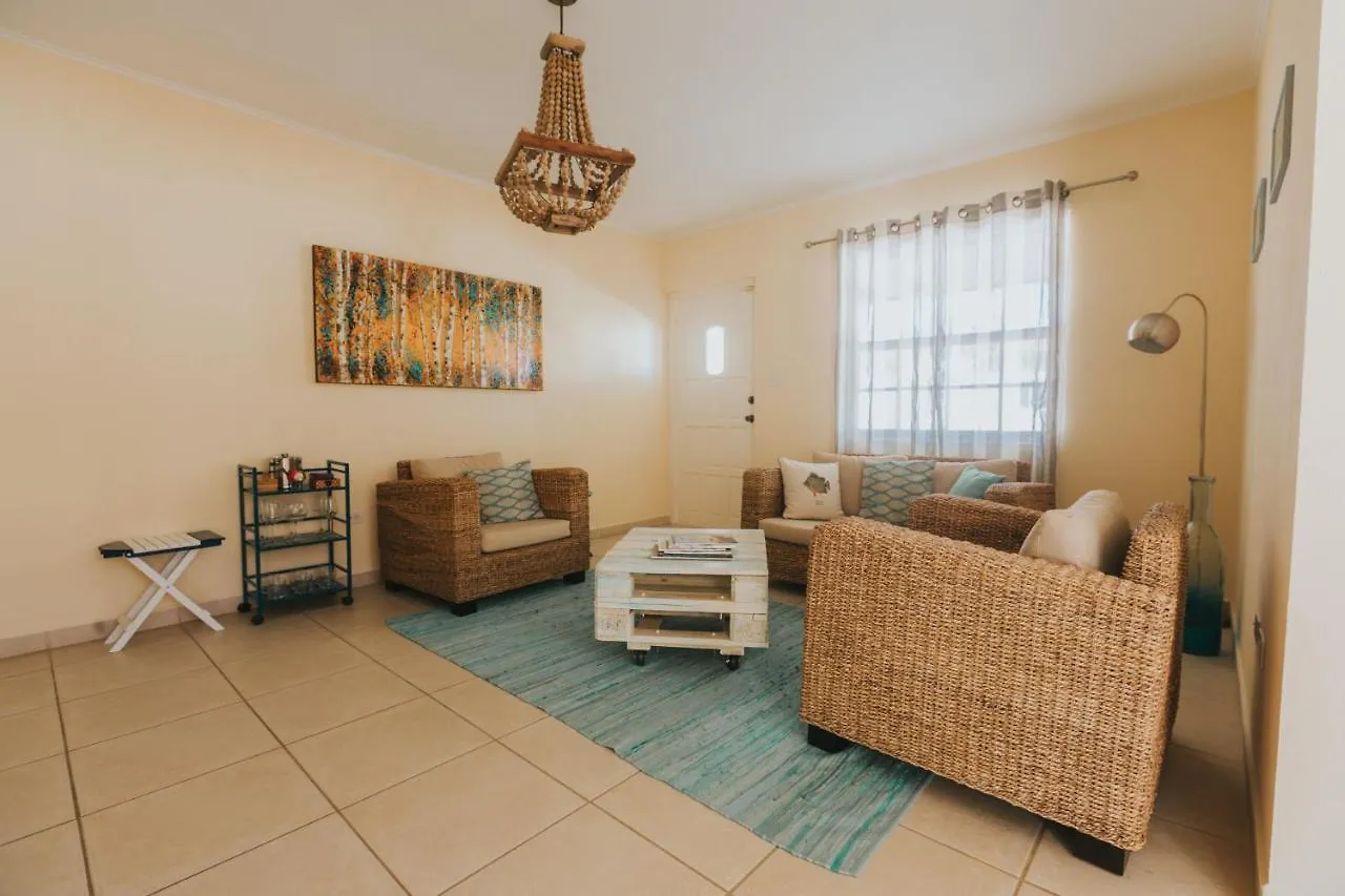 Dushi Villa Palm Beach 0*,  Aruba