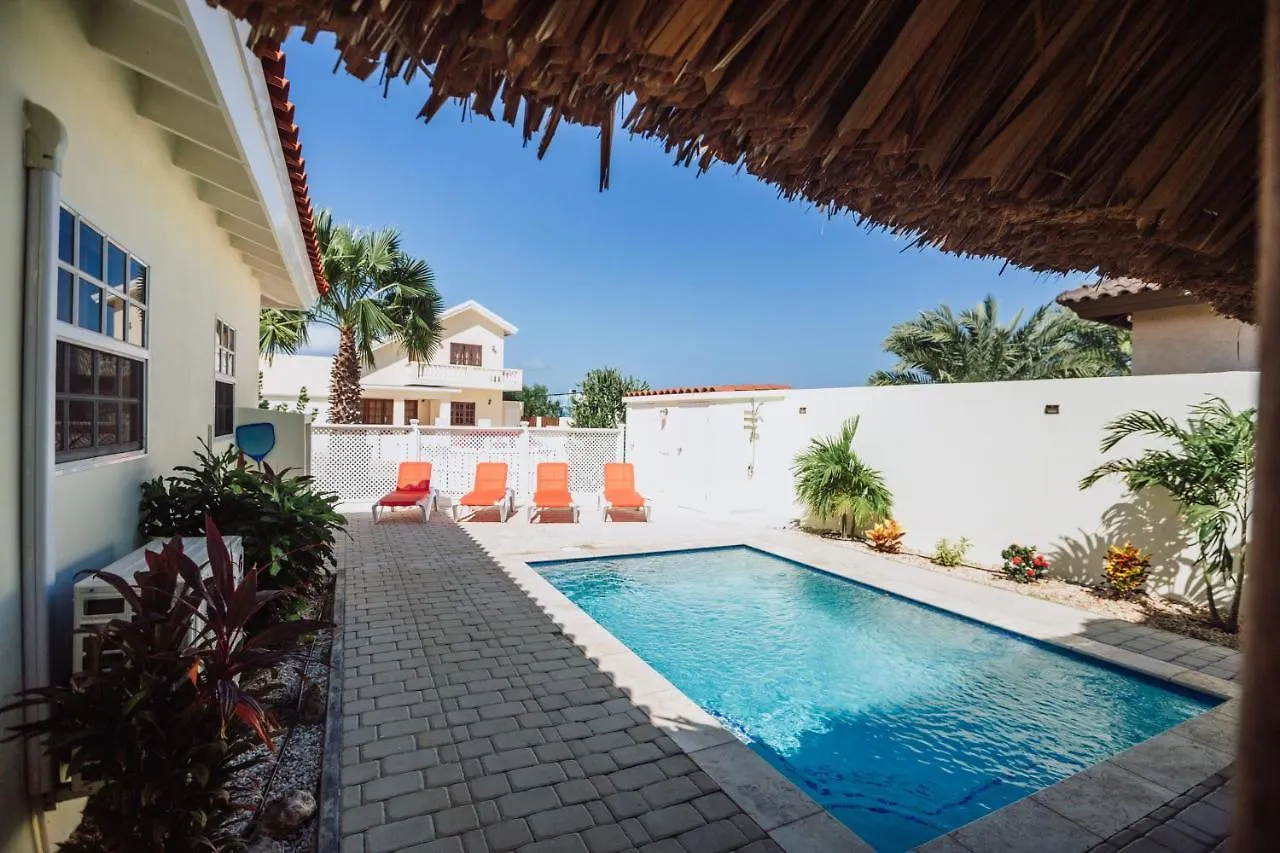 Dushi Villa Palm Beach